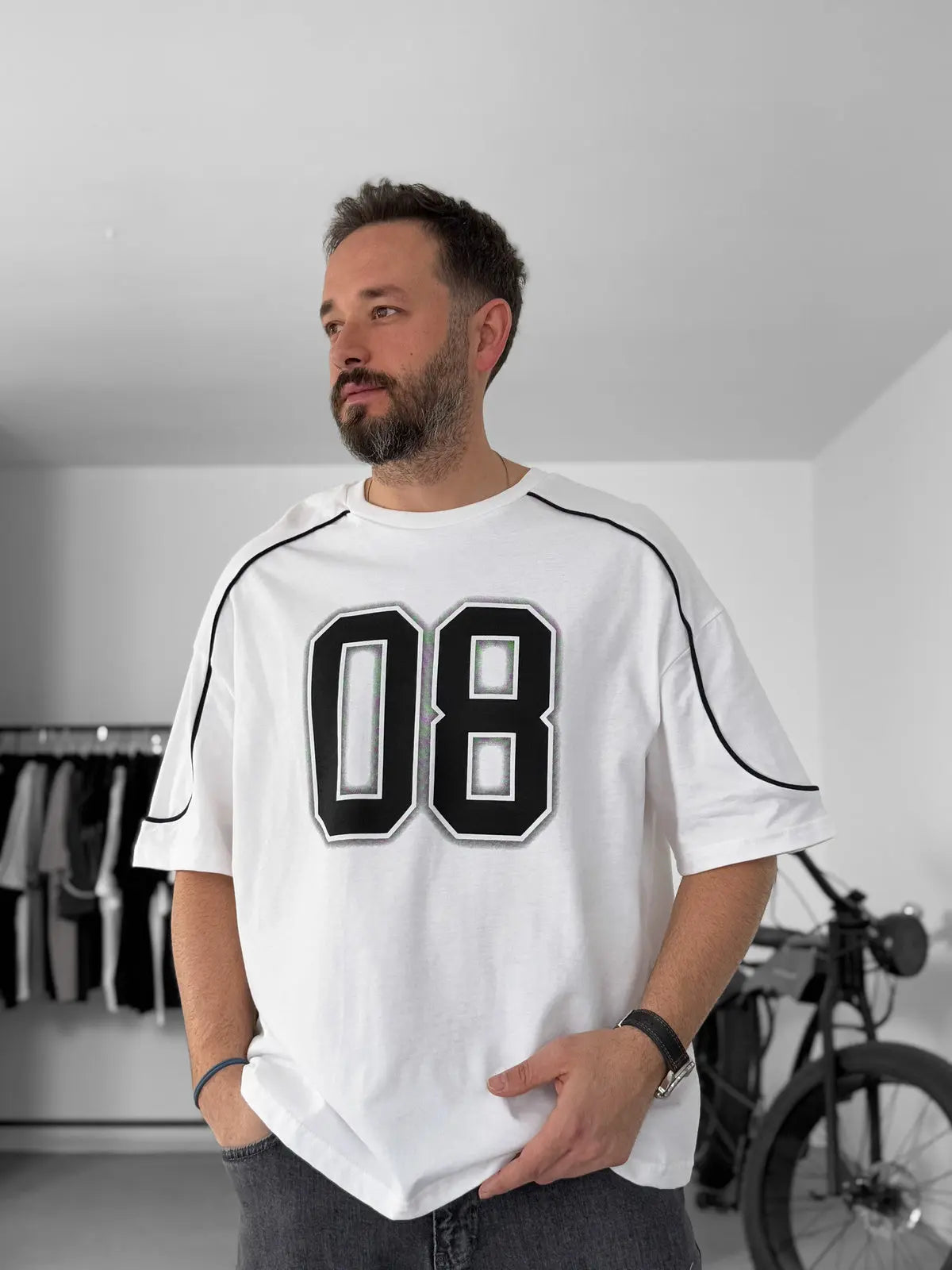 Limited Edition White Printed T-Shirt 08 - Broek