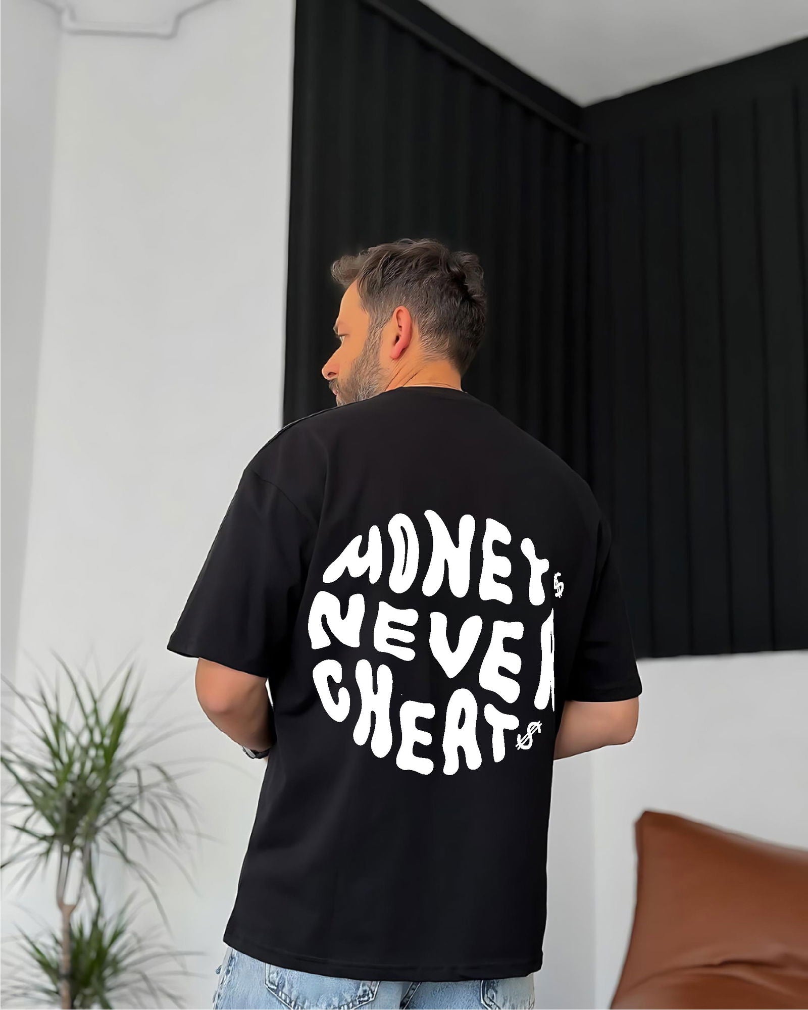 Black "Money Integrity" Printed Oversize T-Shirt - Broek