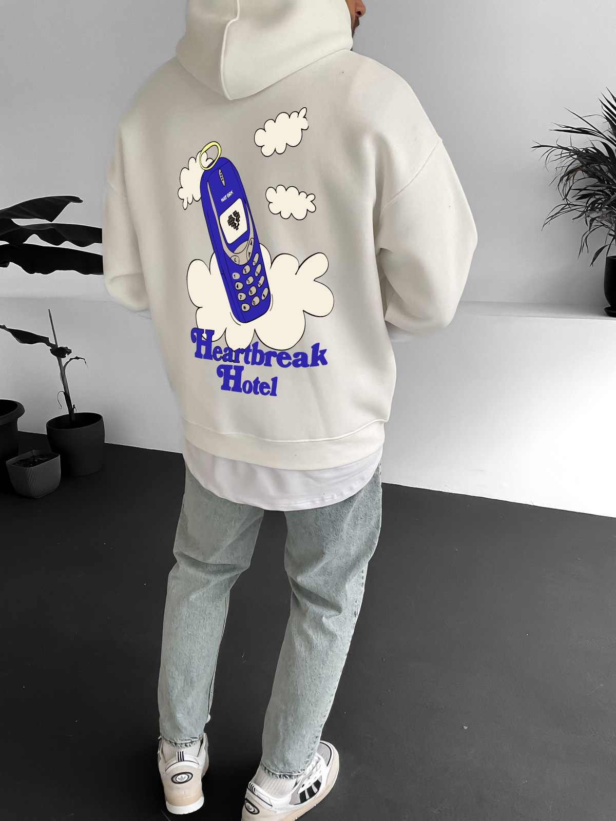 Off-White "Heartbreak" Printed Oversize Hoodie - Broek