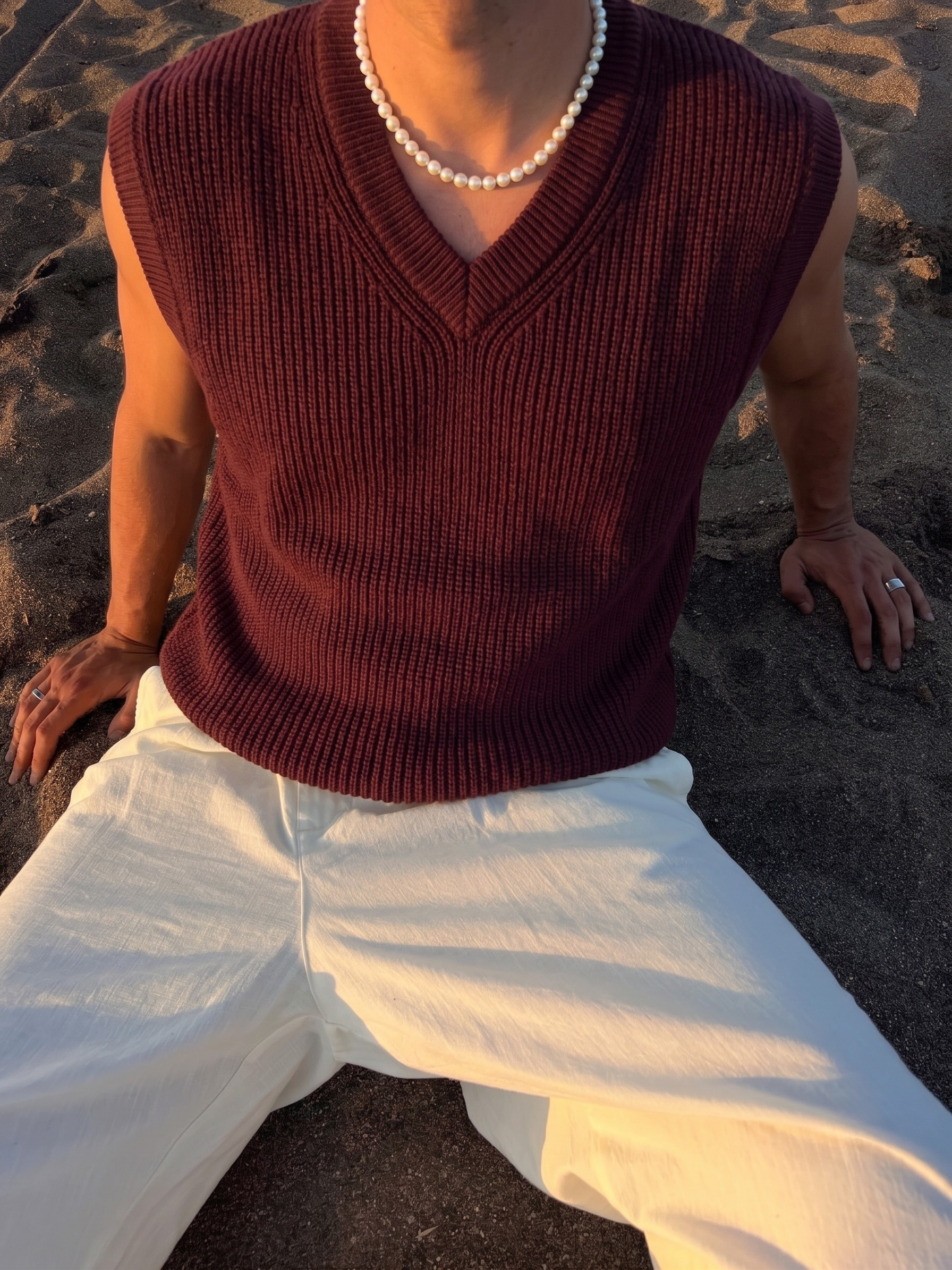 Burgundy Sleeveless Knit Vest – V-Neck