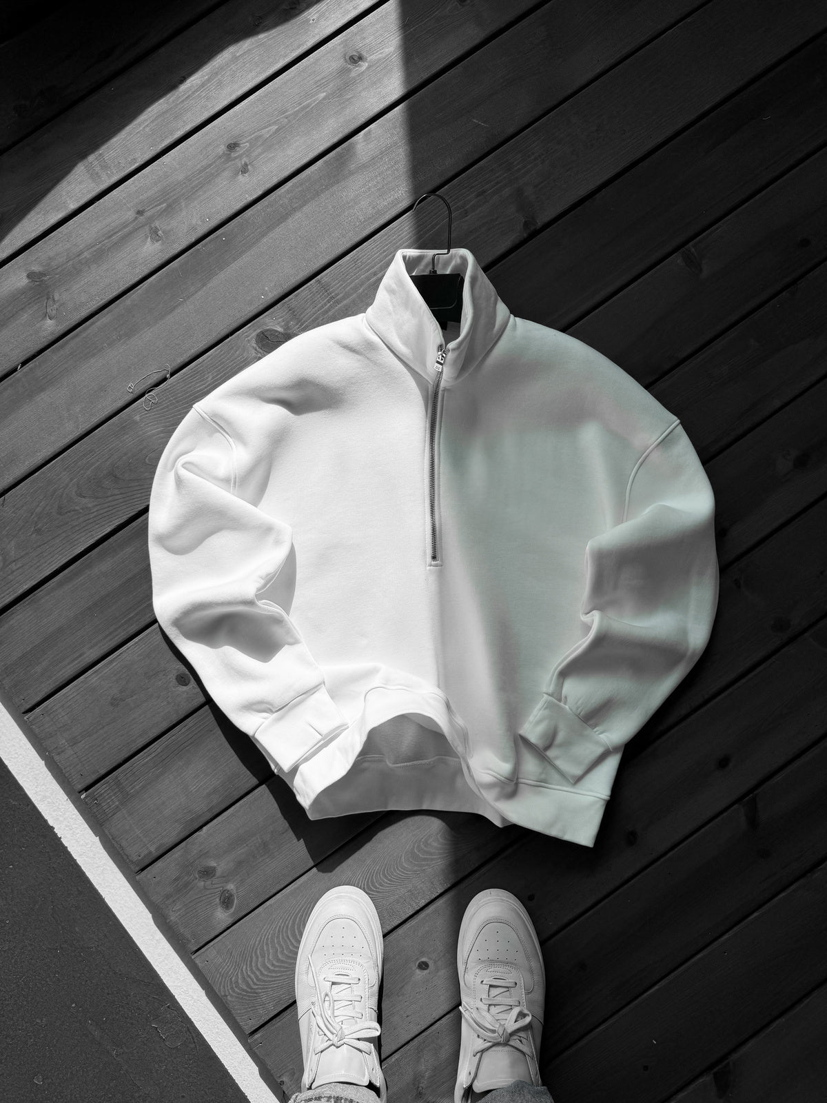 Off White Half Zipper Basic Sweatshirt