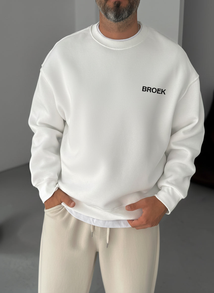 No One Is You Empowerment Crewneck - White Broek