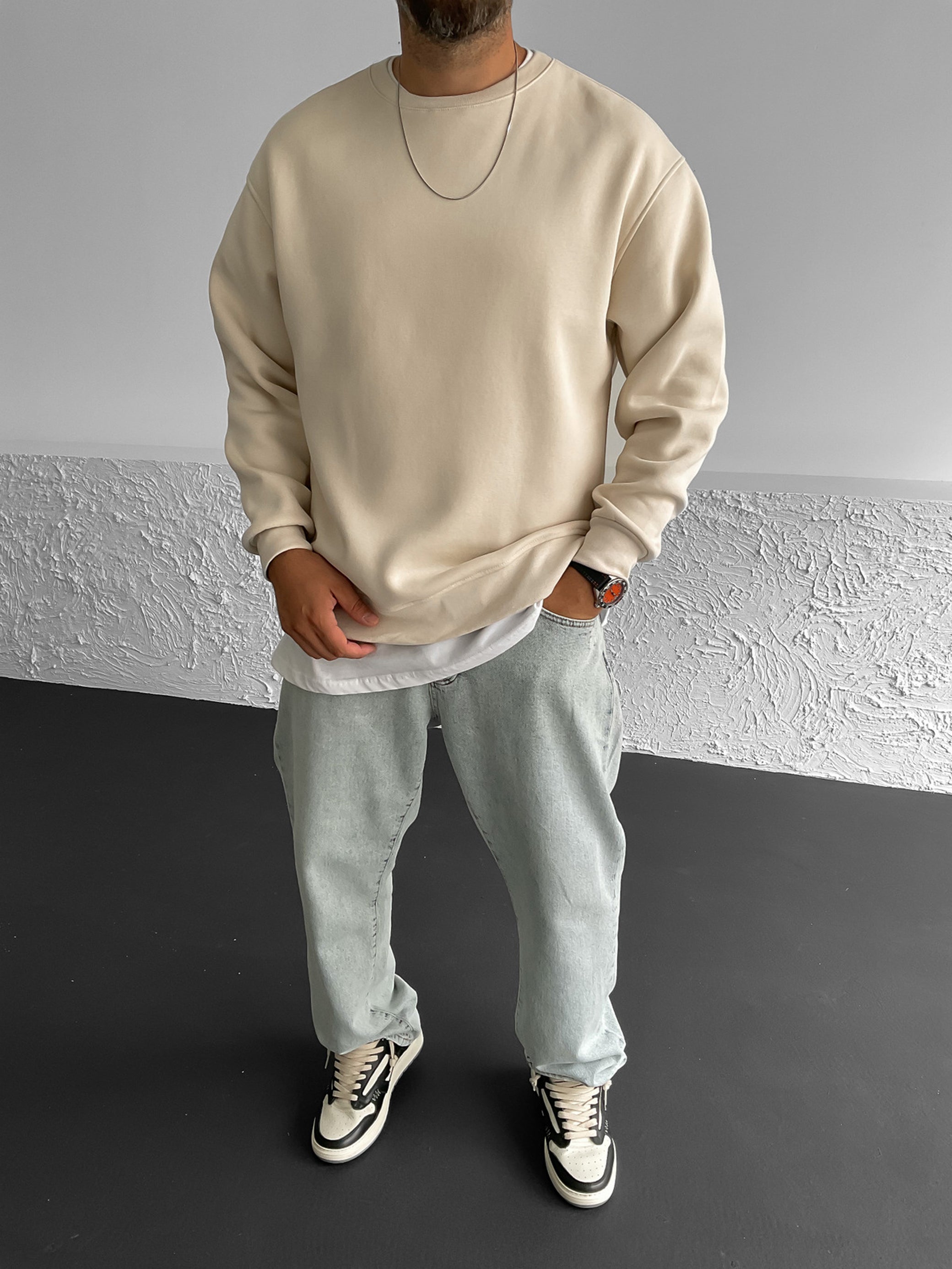 Beige "it's-too-peoply-outside" Printed Oversize Sweatshirt