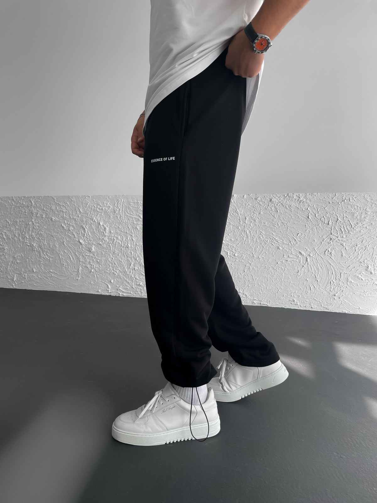 Black "Essence" Printed Summer Sweatpants