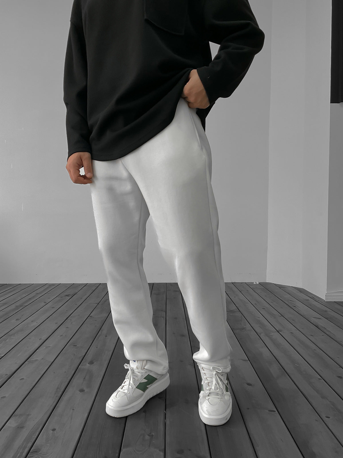 White Basic Summer Sweatpants