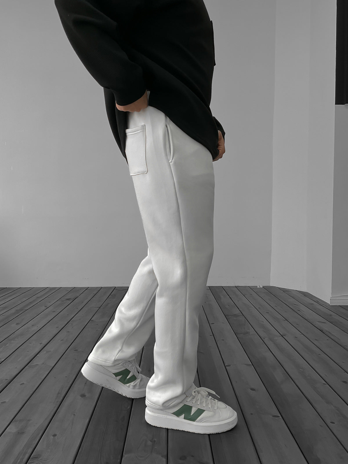 White Basic Summer Sweatpants