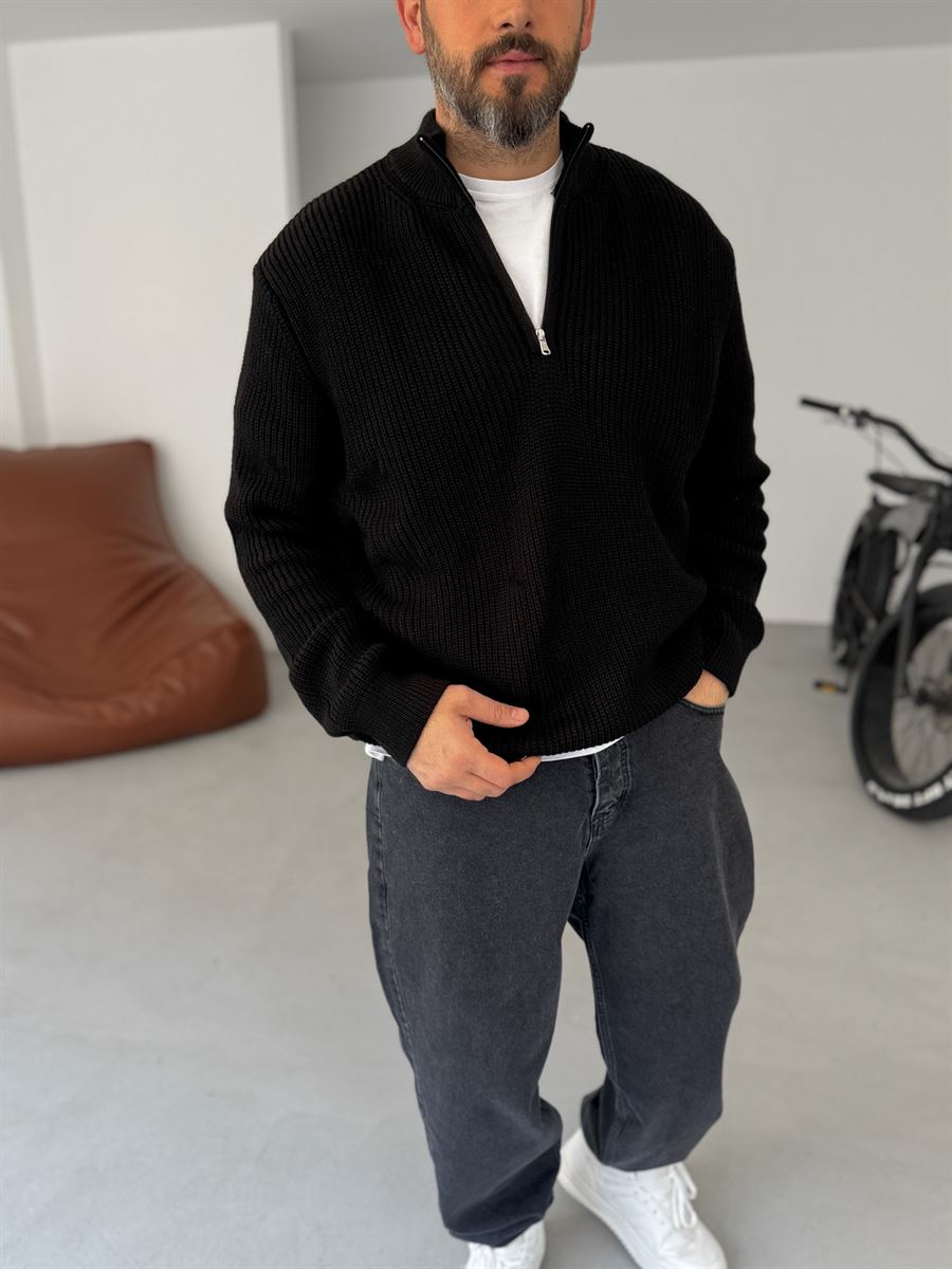 Premium Ribbed Quarter-Zip Knit Sweater - Black