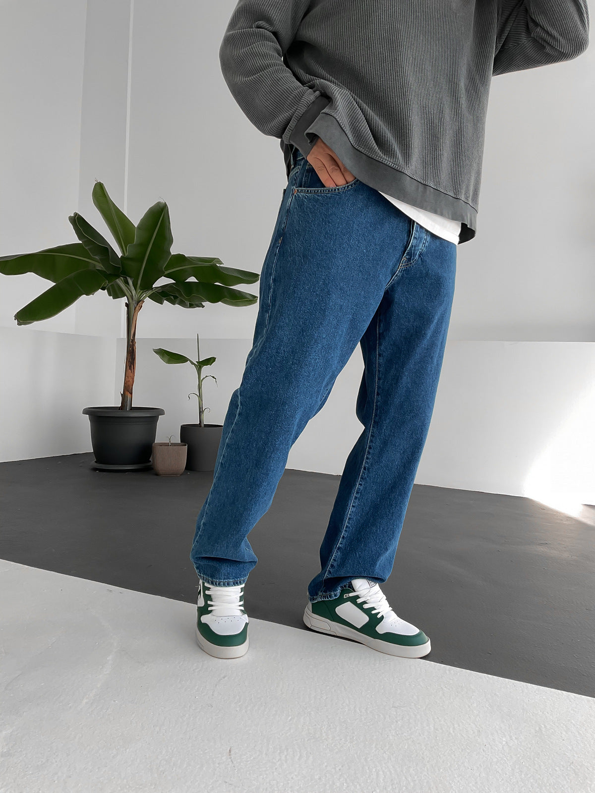 Dark Washed Relaxed Fit Denim Jeans - Premium Style
