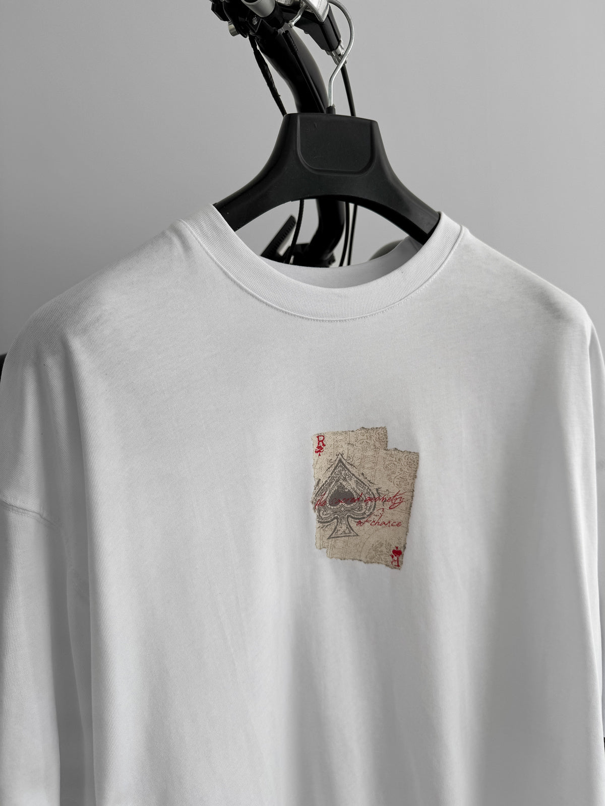 White "R of spades" printed Oversize T-Shirt