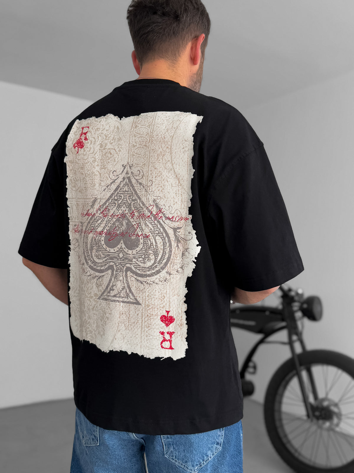 Black "R of spades" printed Oversize T-Shirt