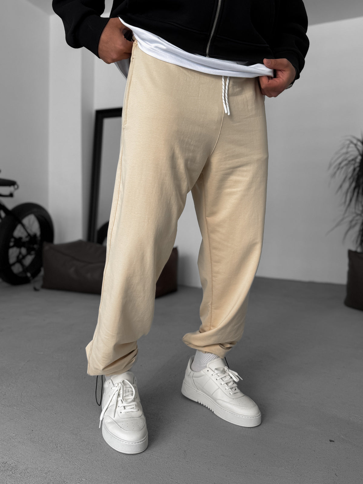 Beige Basic Summer Sweatpants