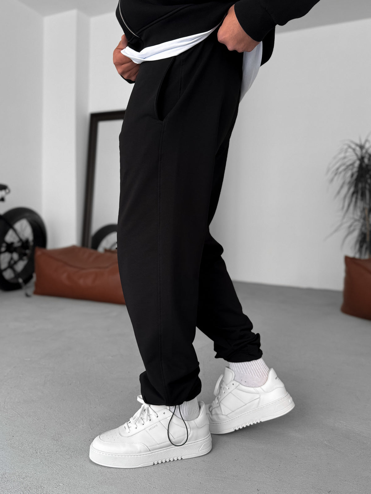 Black Basic Summer Sweatpants