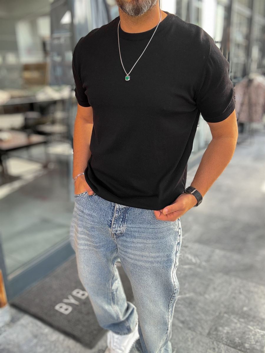 Black Crewneck Knitted Tee