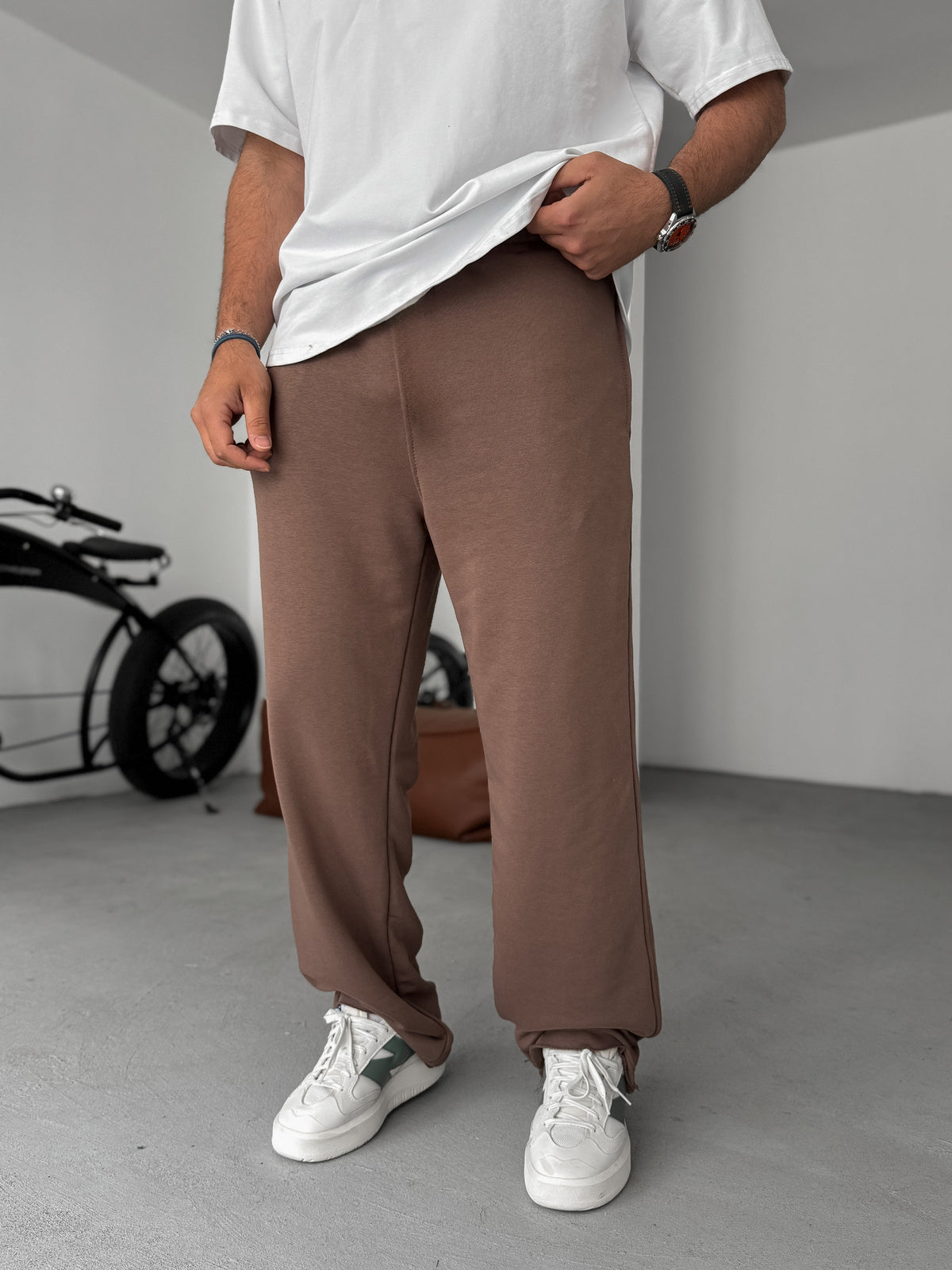 Brown Basic Summer Sweatpants