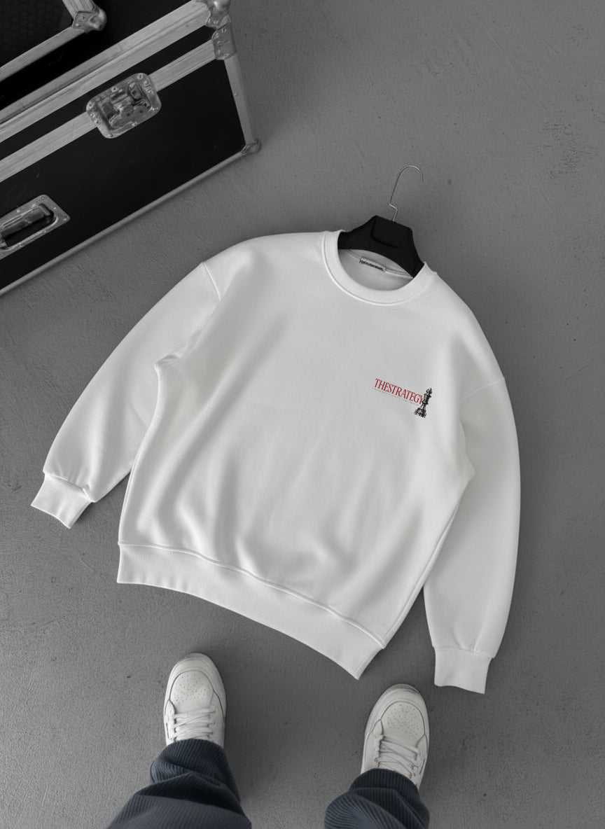 The Strategy Chess Crewneck - White Broek