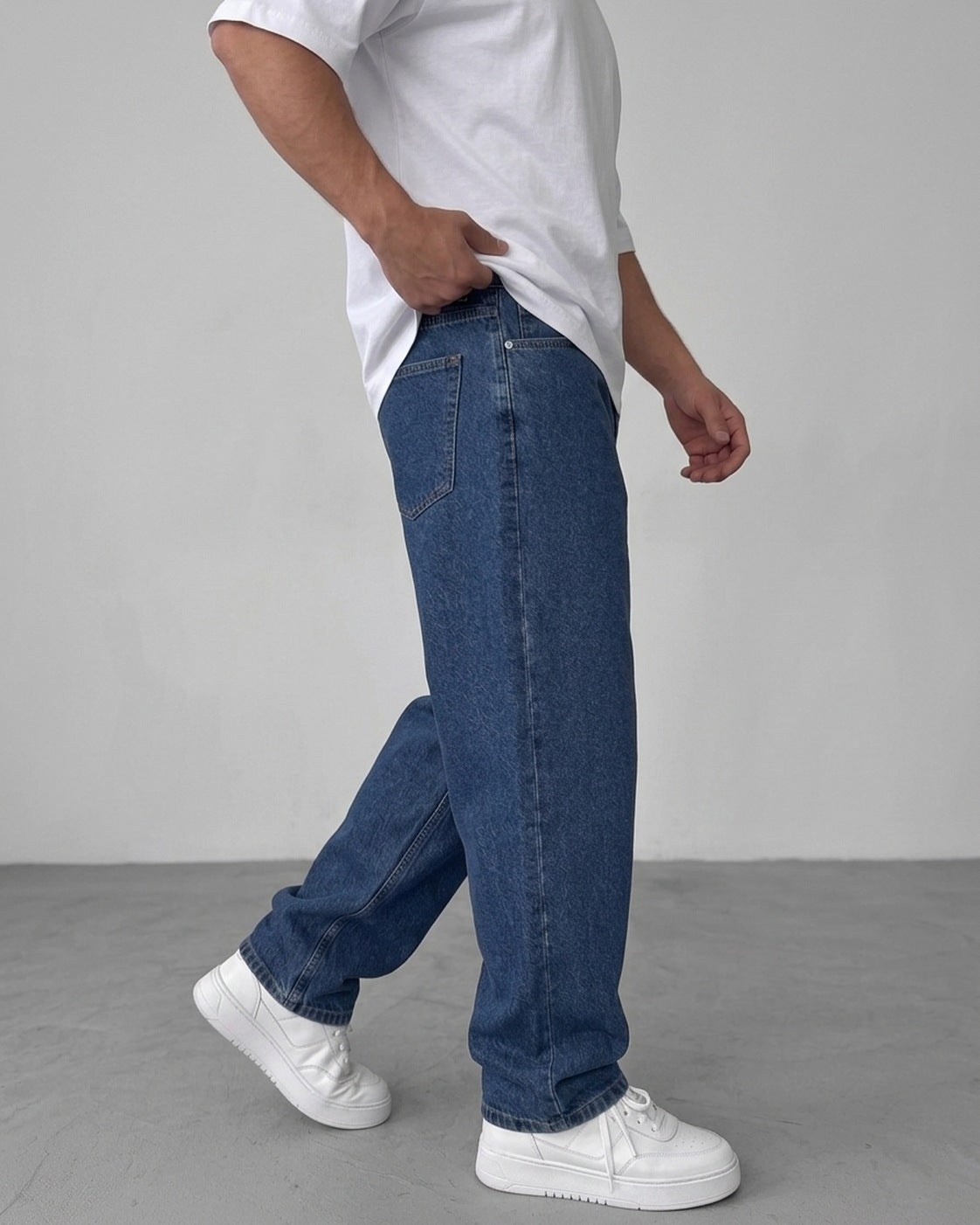 Dark Washed Relaxed Fit Denim Jeans