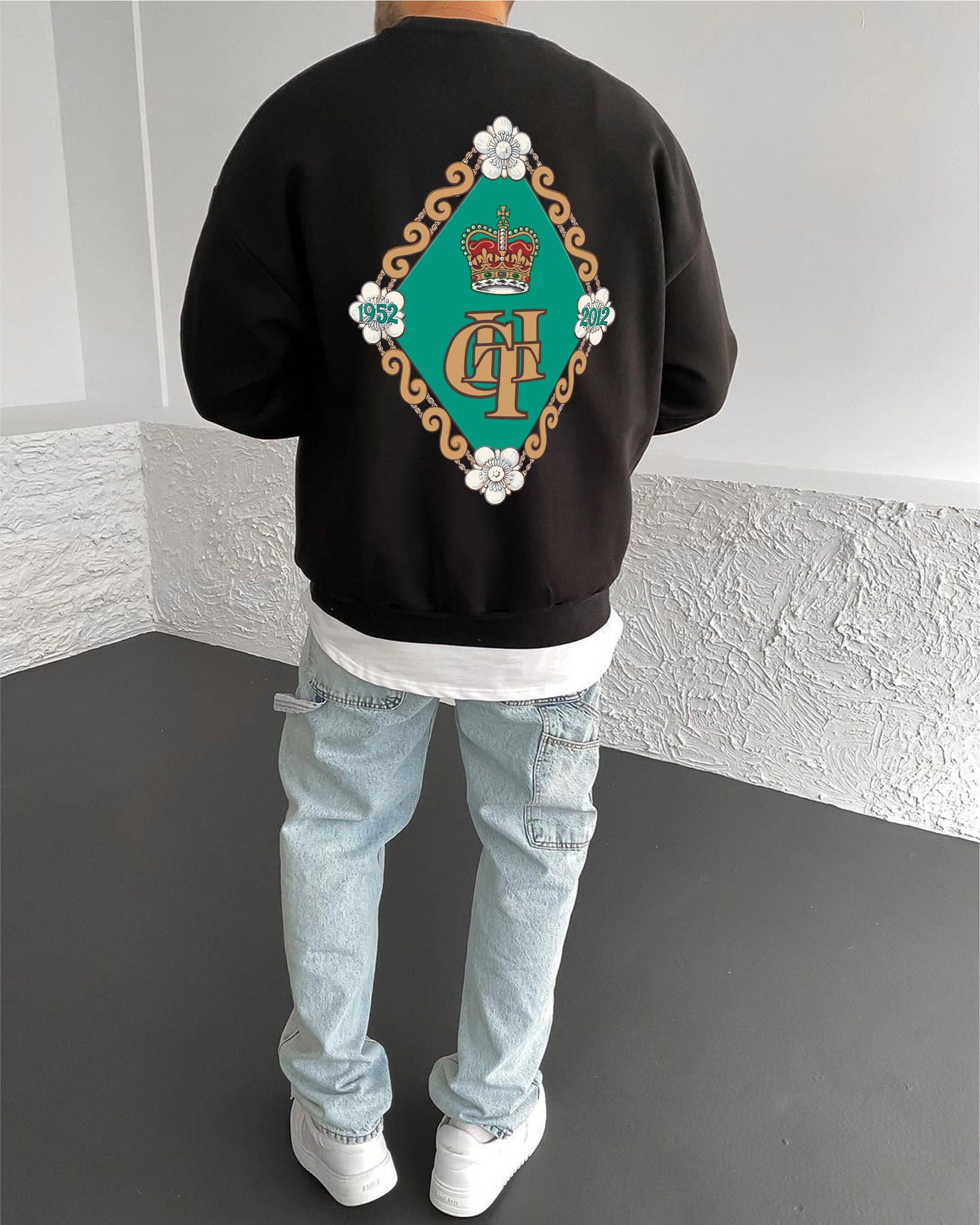 Black "Coat Of Arms" Printed Oversize Sweatshirt - Broek