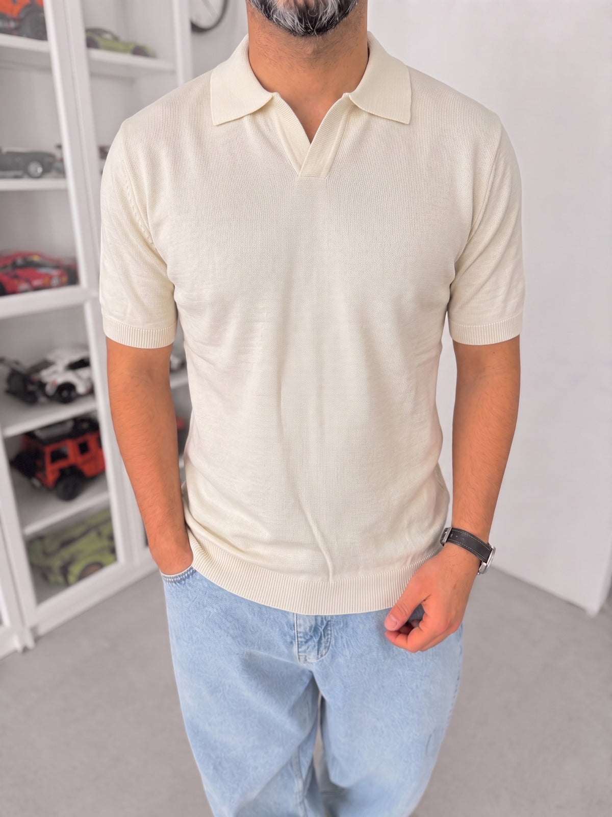 Men's beige knitted polo T-shirt — fabric and fit detail