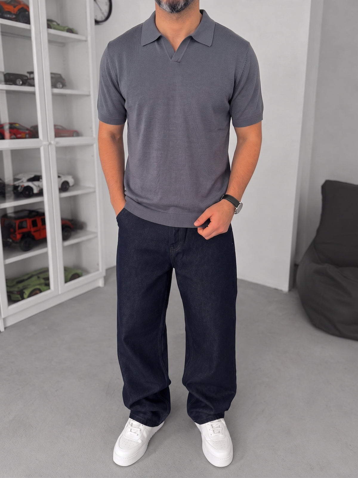 Men's dark grey knitted polo T-shirt — fabric and fit detail