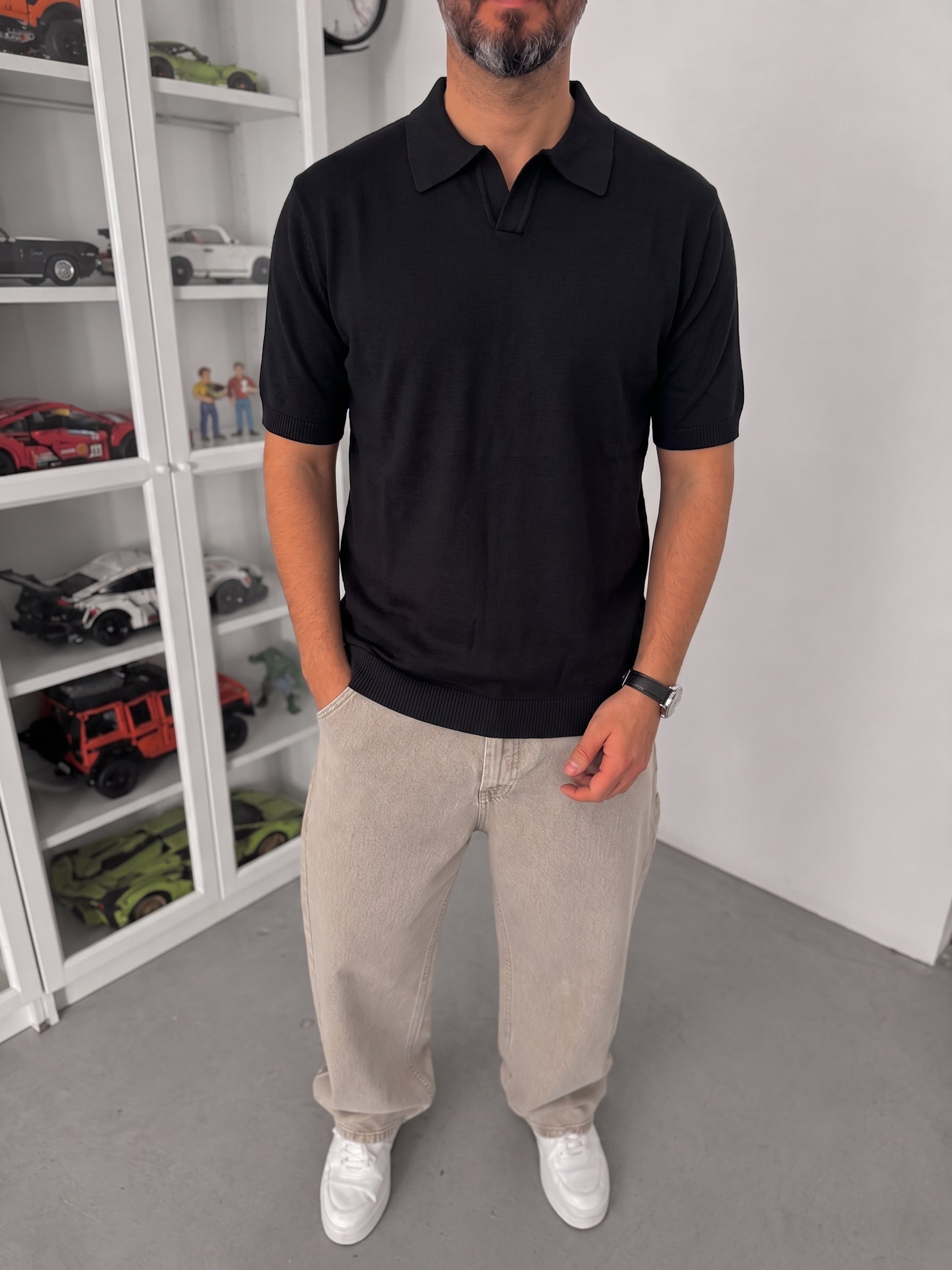 Knitted Polo T-Shirt – Black