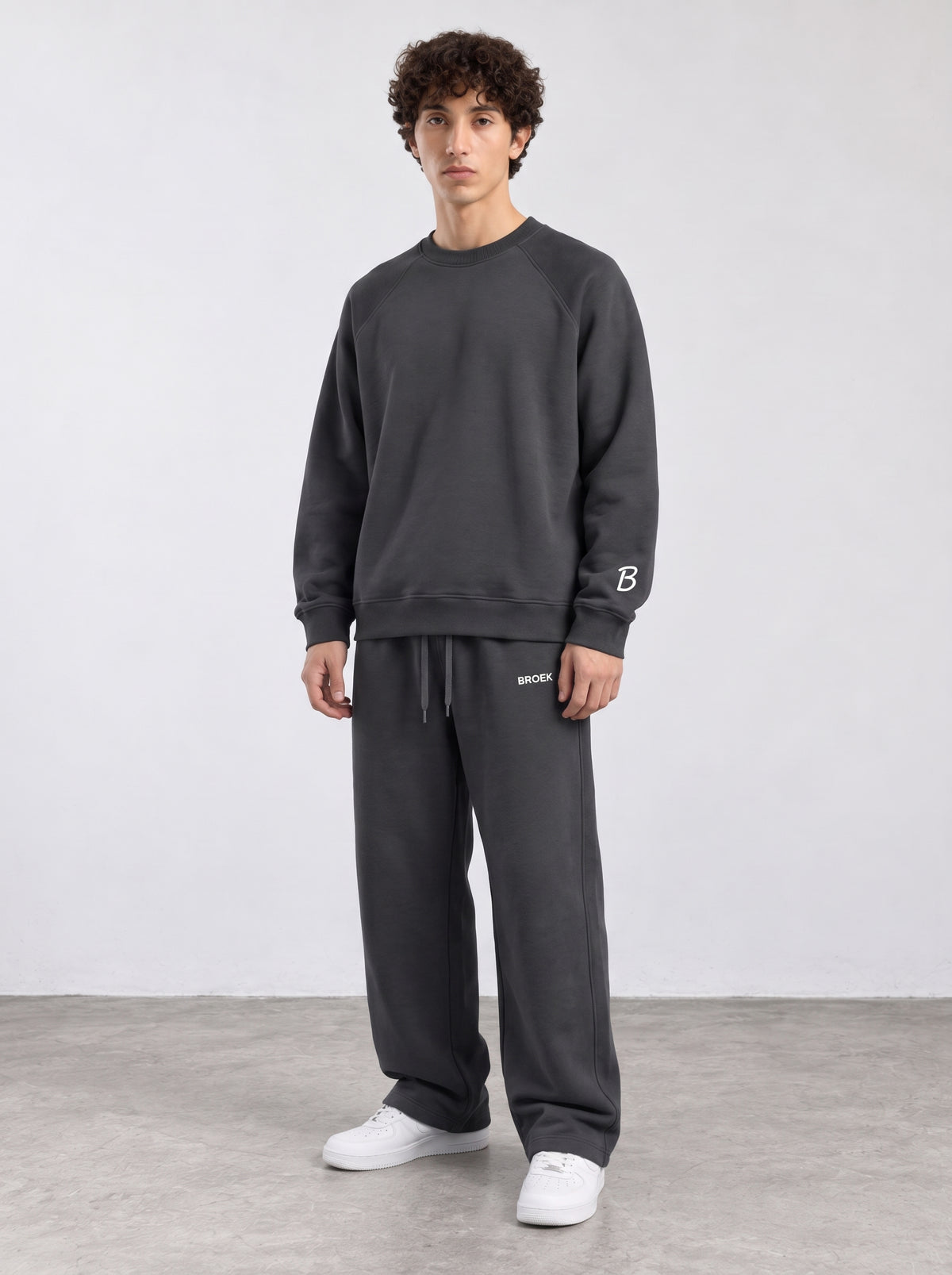 Raglan Crewneck – SMOKED GREY