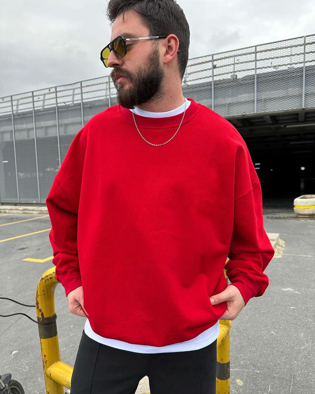 Red "it's-too-peoply-outside" Printed Oversize Sweatshirt
