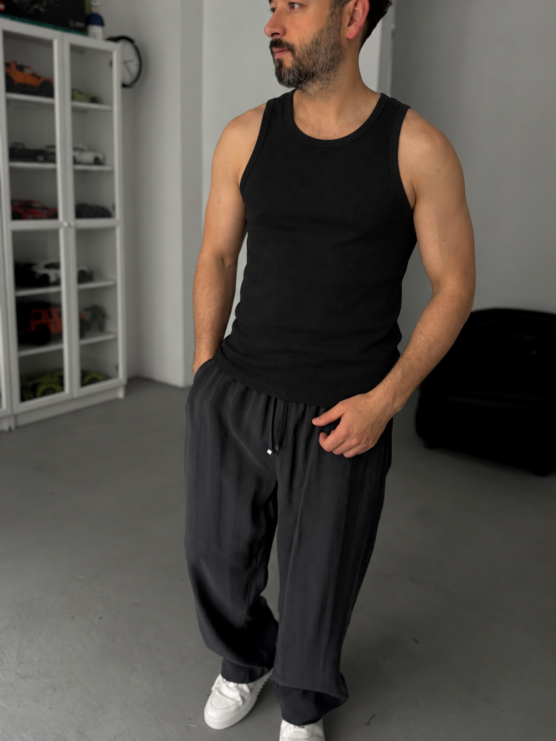 Ribbed Tank Top - Black