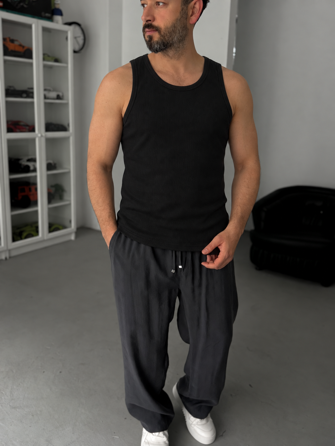 Ribbed Tank Top - Black
