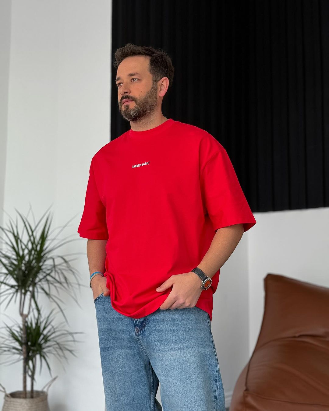 Red "Adults Swim" Printed Oversize T-Shirt - Broek