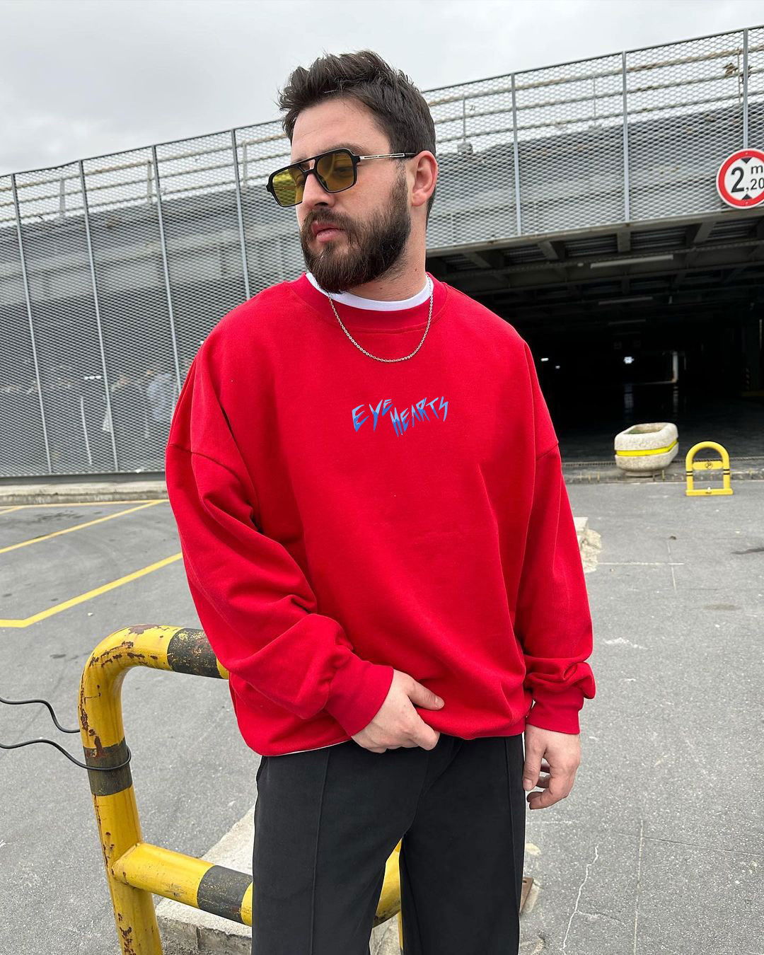 Red "Eye Hearts" Printed Oversize Sweatshirt - Broek