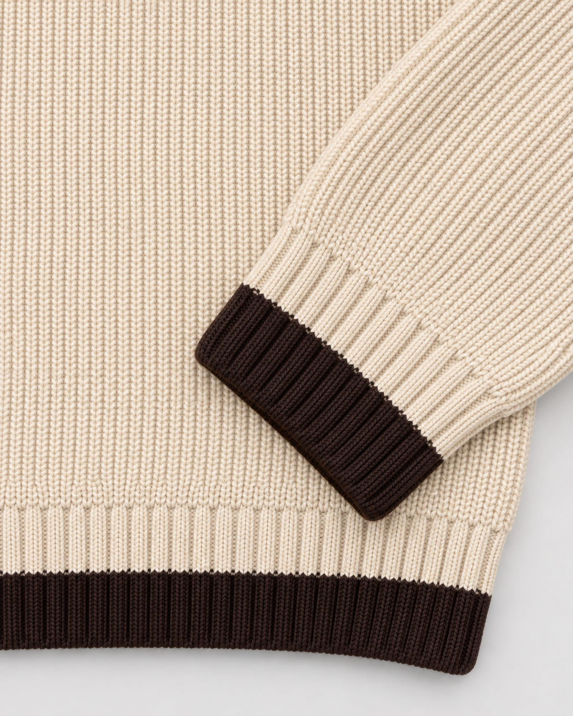 BROEK beige contrast-trim knit sweater — cuff hem detail