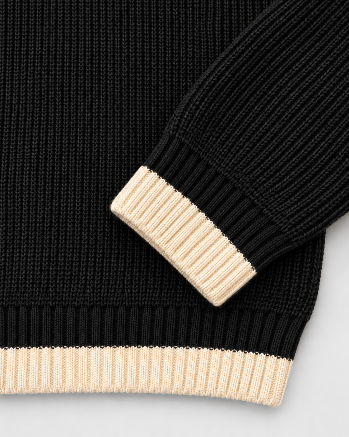 BROEK black contrast-trim knit sweater - cuff hem detail