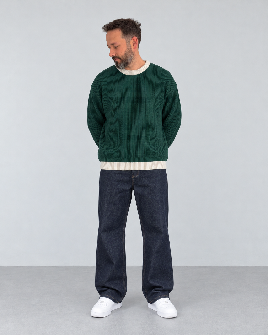 BROEK Contrast Trim Knit Sweater - Dark Green - Male model full front view