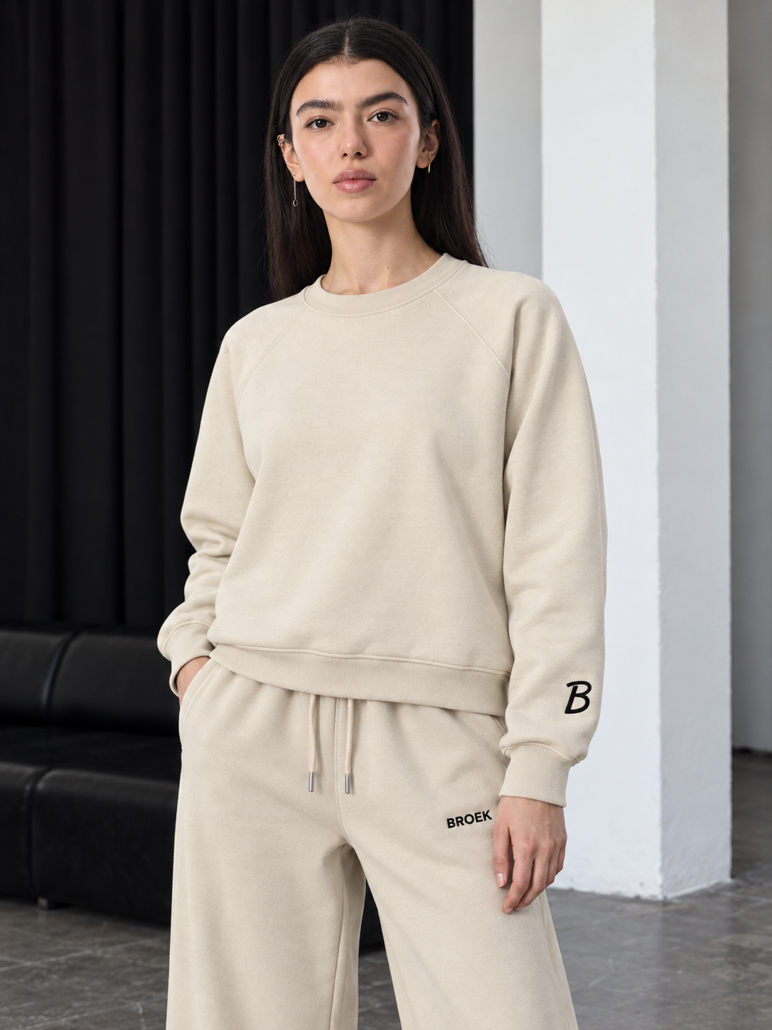 Boxy Sweatsuit – Beige — crewneck three-quarter view.
