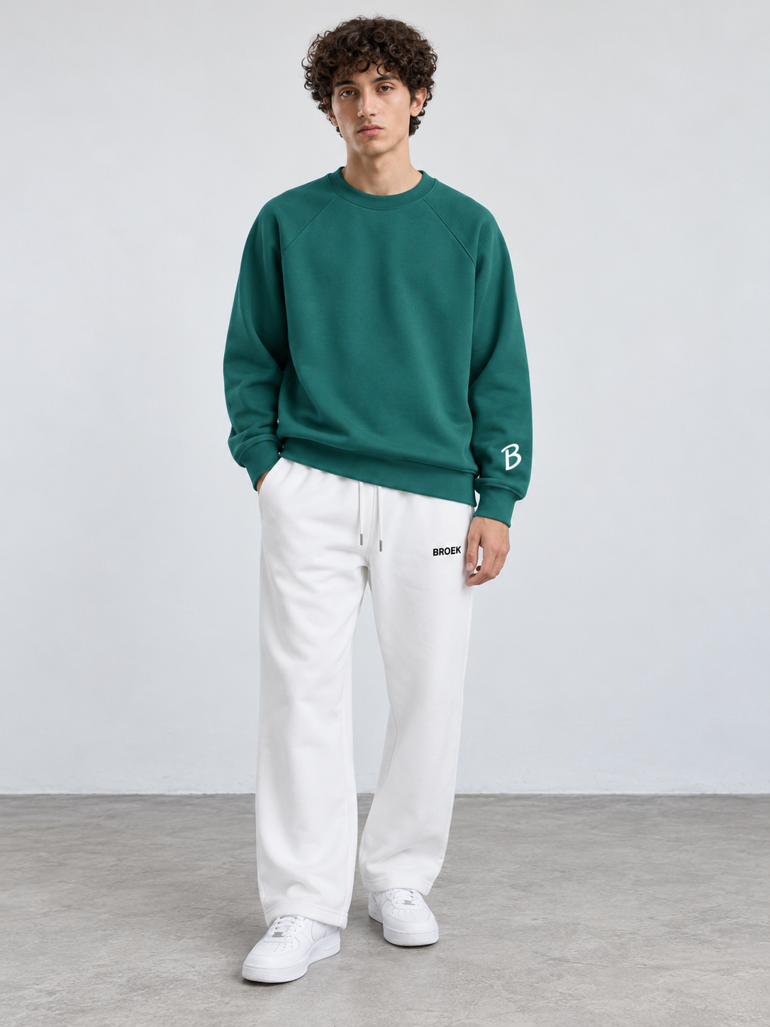 BROEK Raglan Crewneck – Green — الأوتفيت كامل — ولد