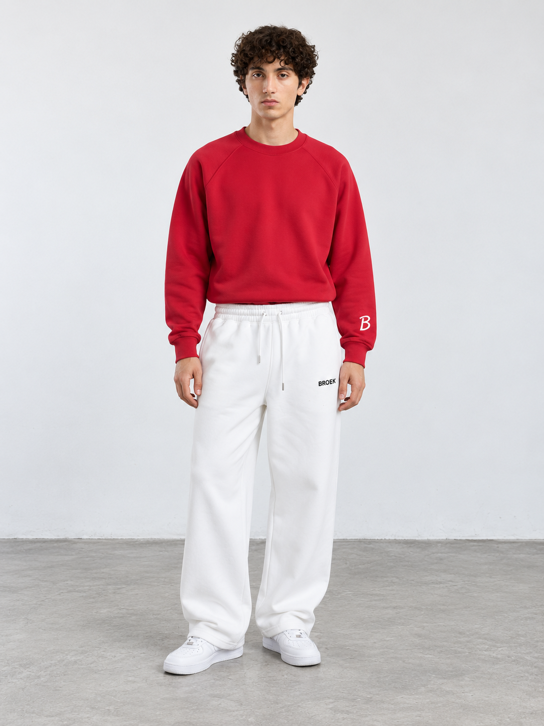 BROEK Relaxed Sweatpants – Off-White — أوتفيت مشترك SET 06 — ولد