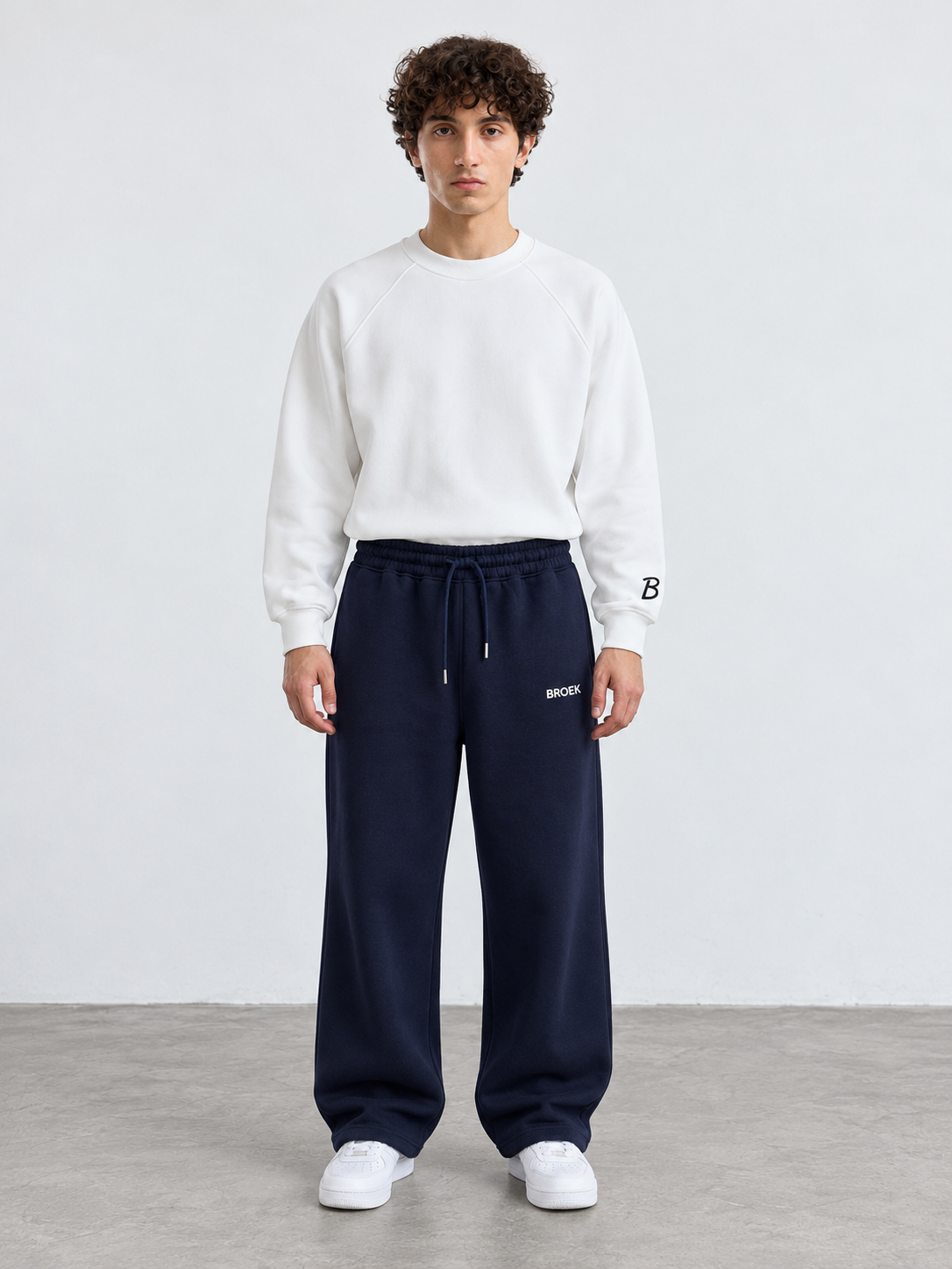 BROEK Relaxed Sweatpants – Navy — أوتفيت مشترك SET 07 — ولد