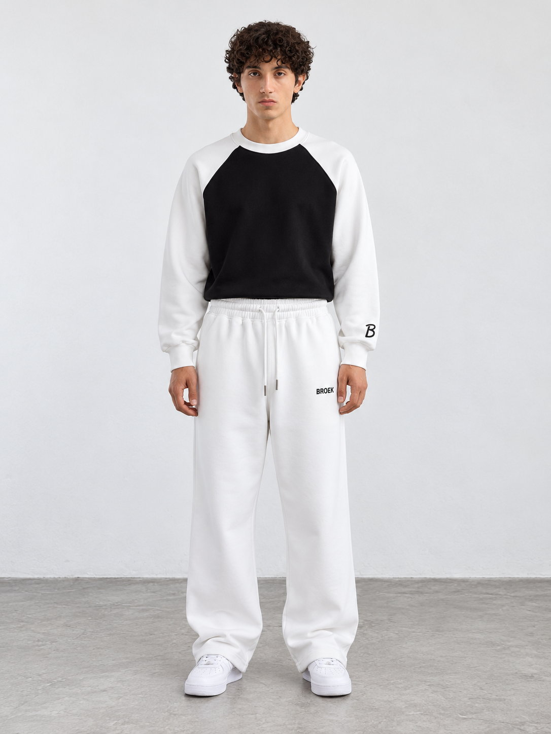 BROEK Relaxed Sweatpants – Off-White — أوتفيت مشترك SET 11 — ولد