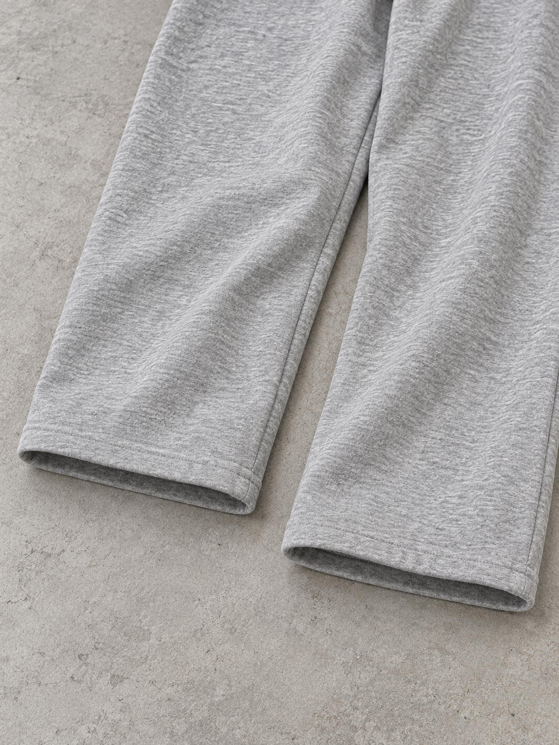 BROEK Relaxed Sweatpants – Grey Melange — ثنية الرجل من الخارج