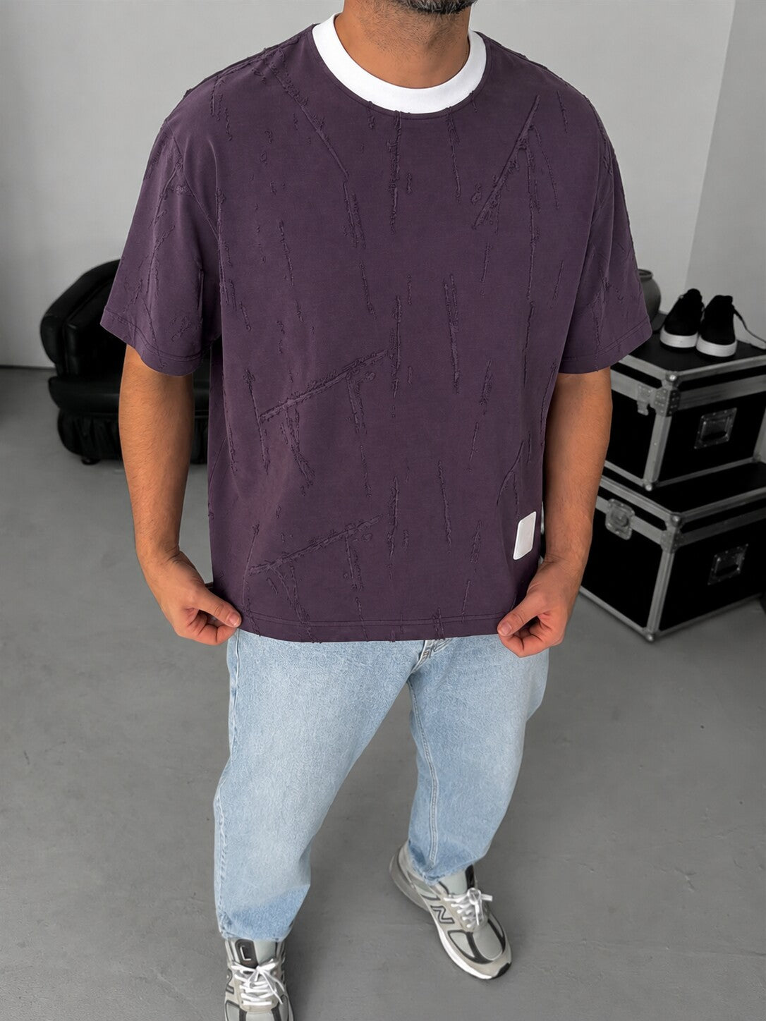 Distressed Texture Tee – Dark Purple front view