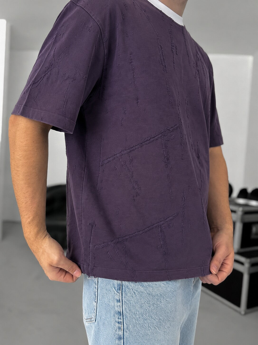 Distressed Texture Tee – Dark Purple fabric texture
