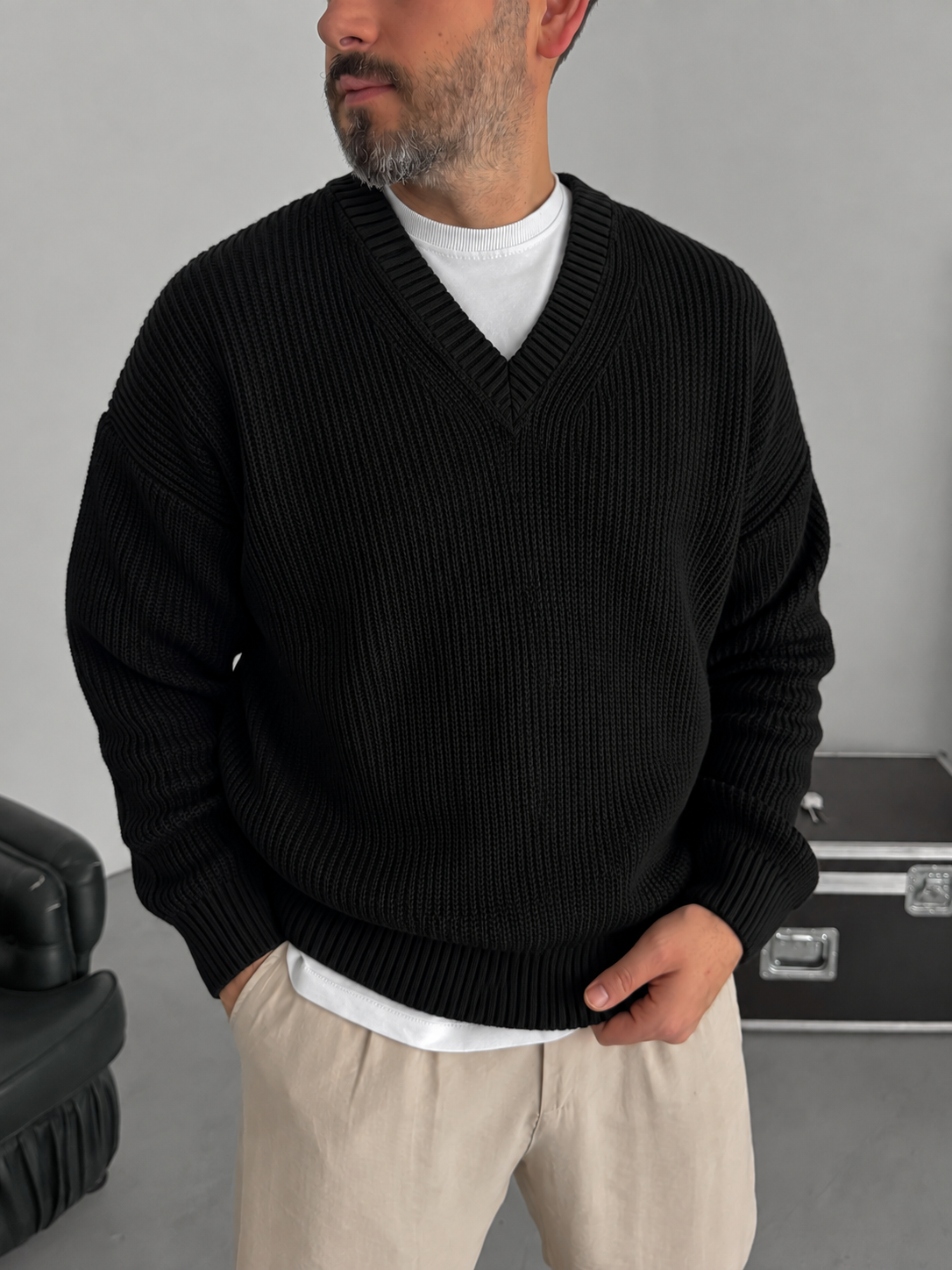 Premium Knitted V-Neck Sweater - Black