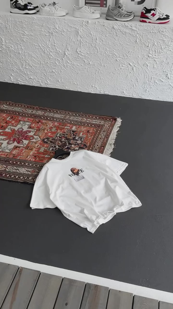 White "Vogue" printed Oversize T-Shirt