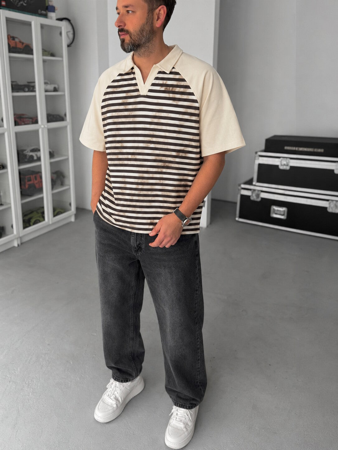 Vintage Striped Polo – Off White styled front view